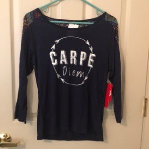 🌟Graphic Tee Carpe Diem LS Navy & print top